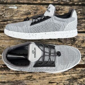 Magellan Outdoors Men's Tidewater Gray & Black Size 9D Knit Boat Shoes T1